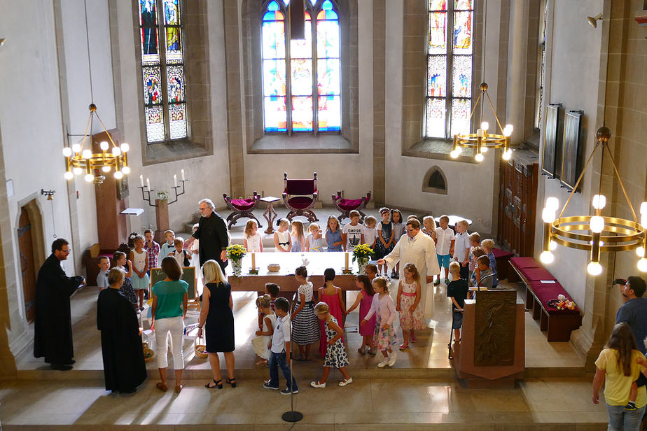 Ökumenischer Einschulungsgottesdienst in St. Crescentius